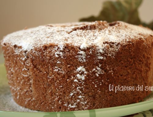 Chiffon cake al cacao – una nuvola a tavola!