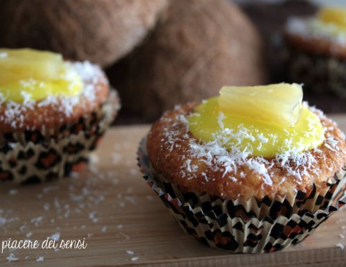Muffins al cocco e ananas